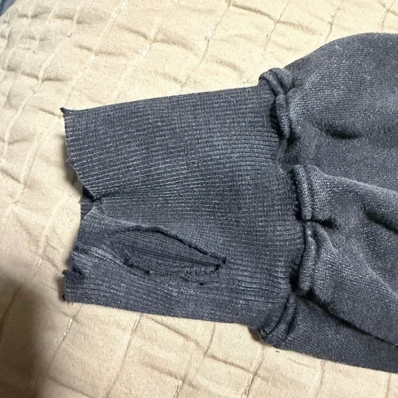 mnml Destroyed Painter Hoodie - Picture 5 of 9